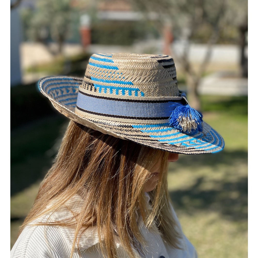 AiA Blue&Beige tassel hat.(AiA Bej&Mavi püsküllü Şapka)