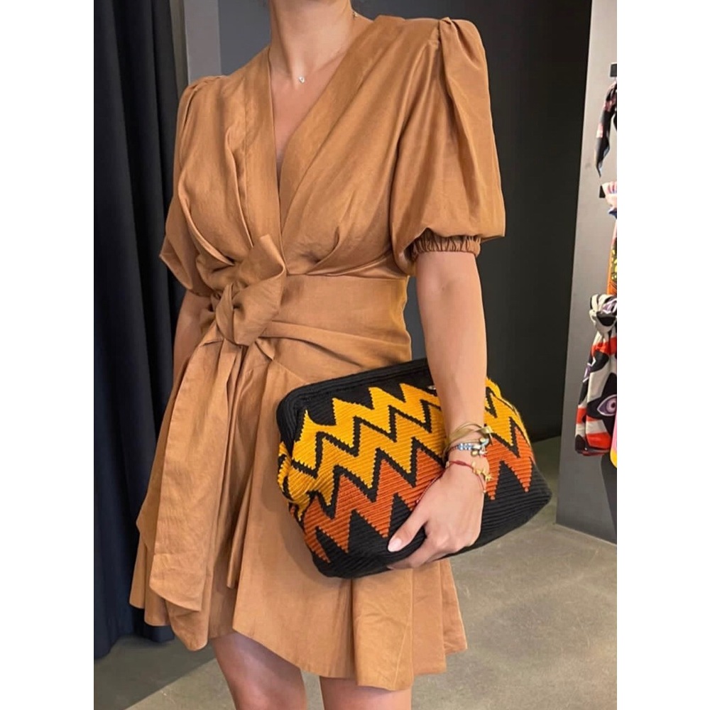 XL Rainbow Clutch Caramel