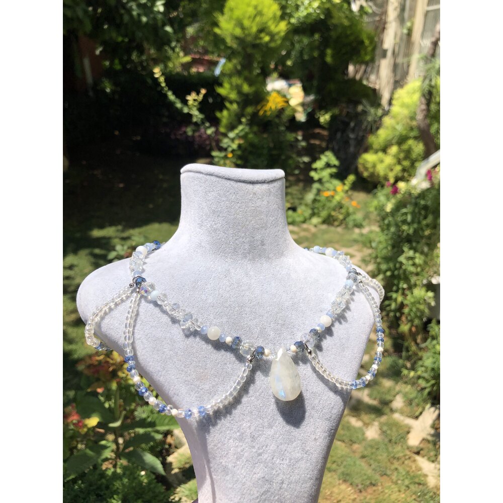 Meribella Choker