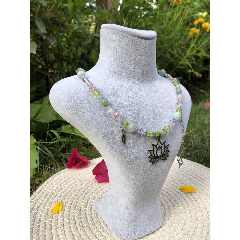 Lotus Soft Choker