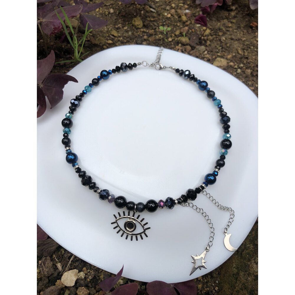 Future Teller choker