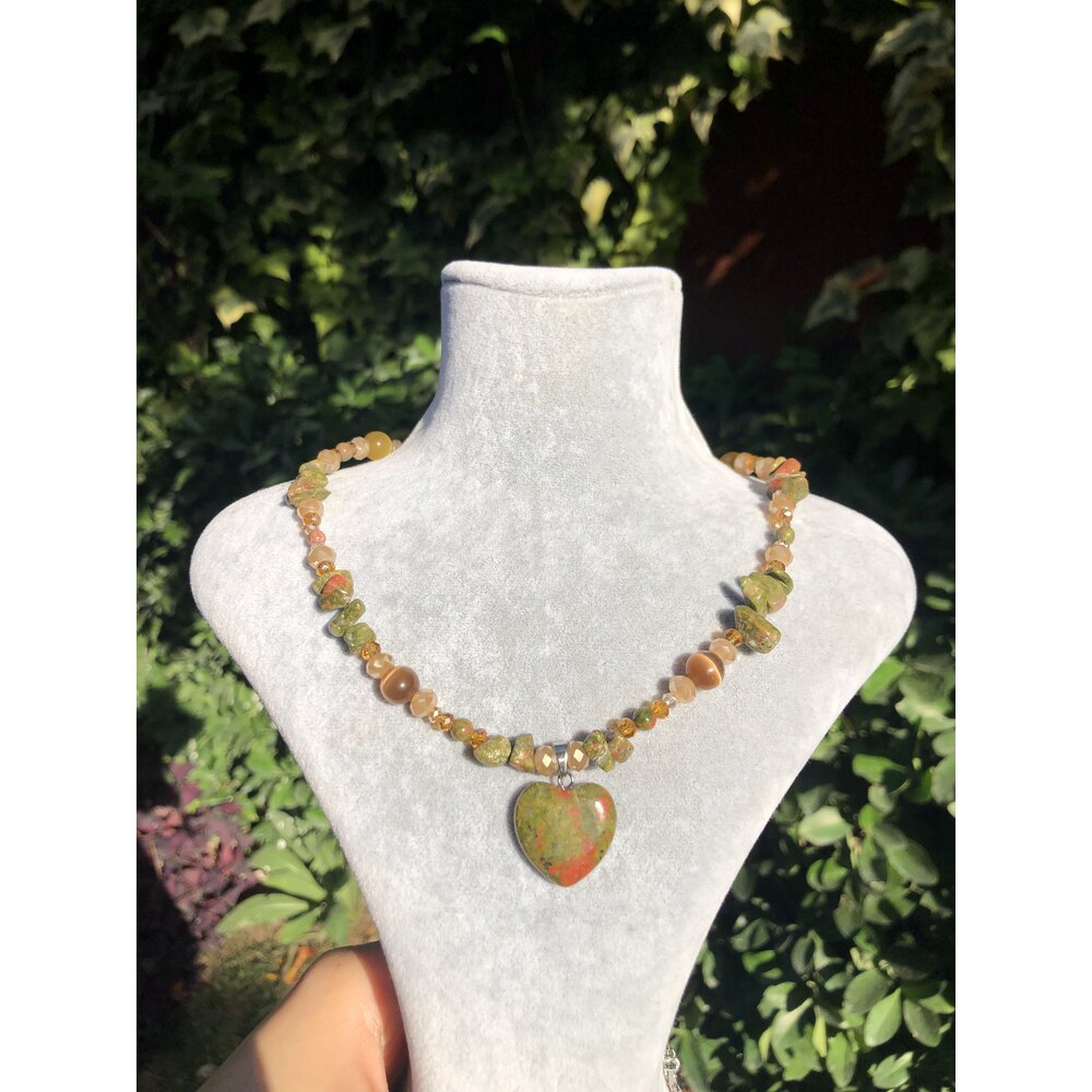 Coraline Green Choker