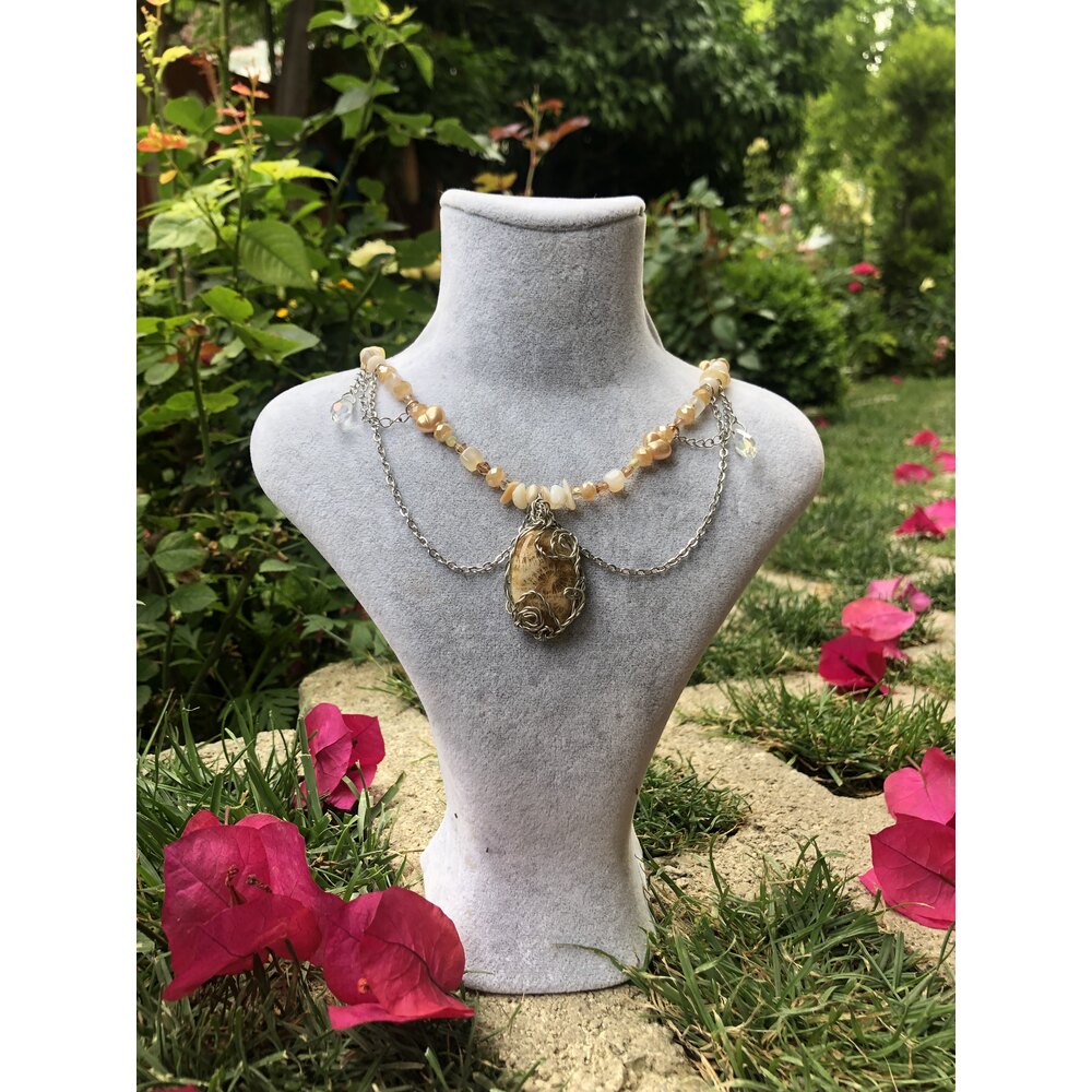 Aden Fairy Choker