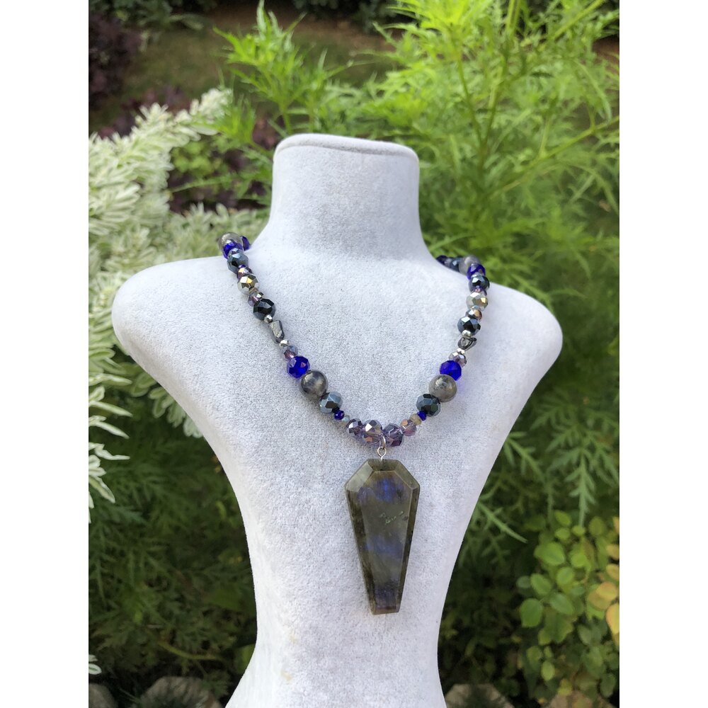 Namina choker