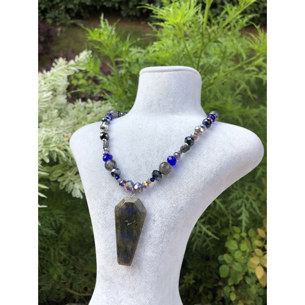 Namina choker