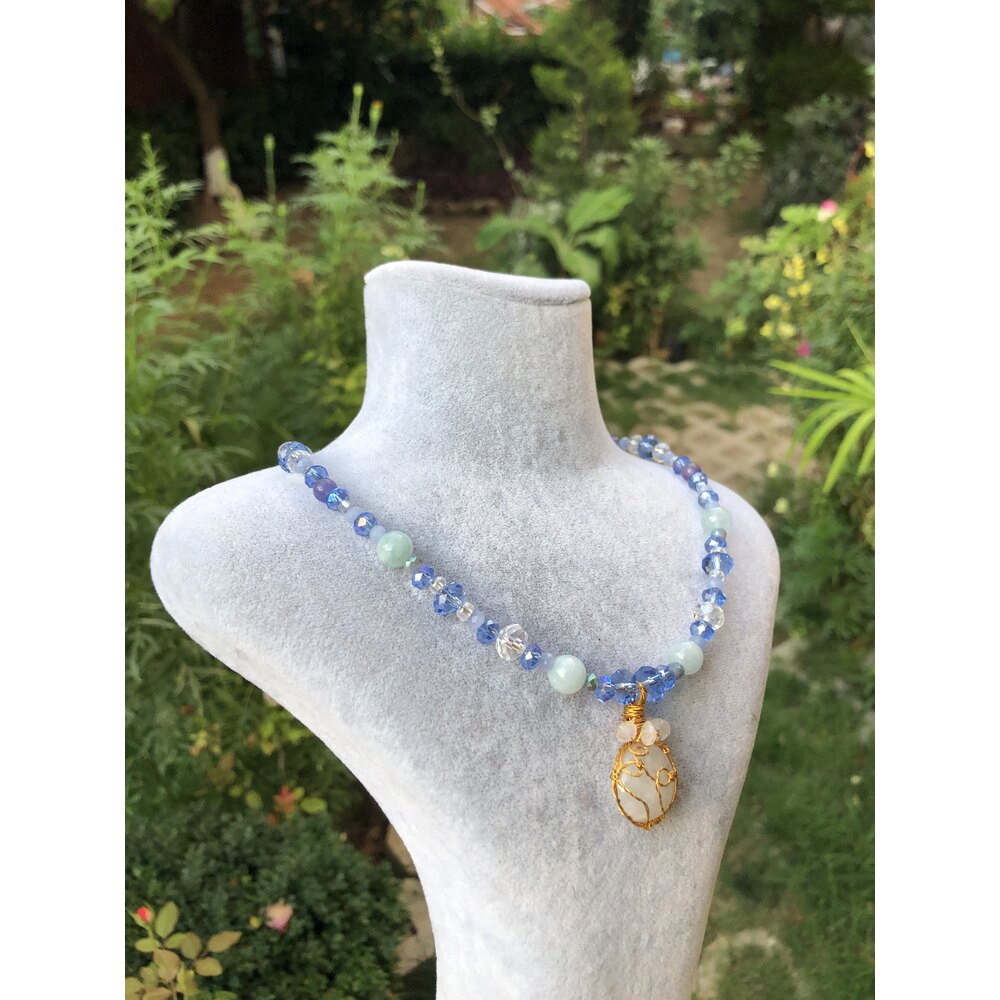 moon potion choker