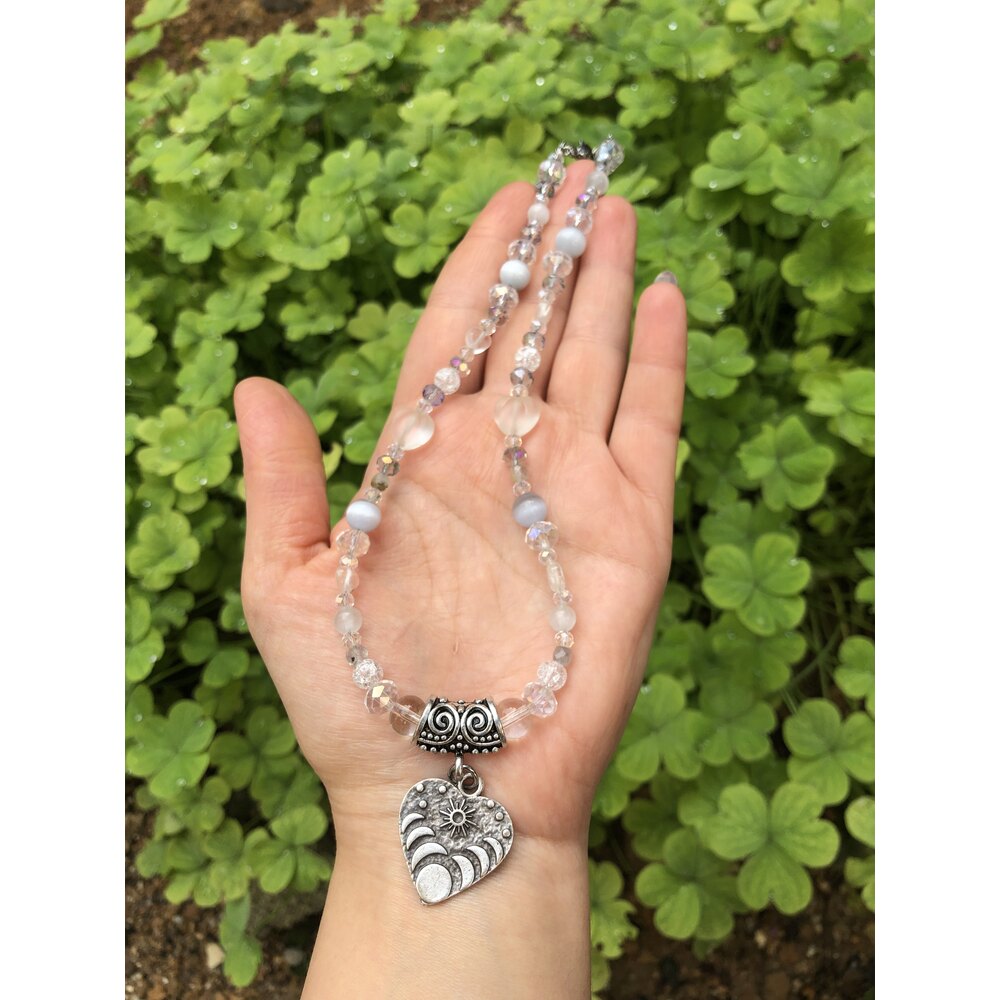 Moon love choker