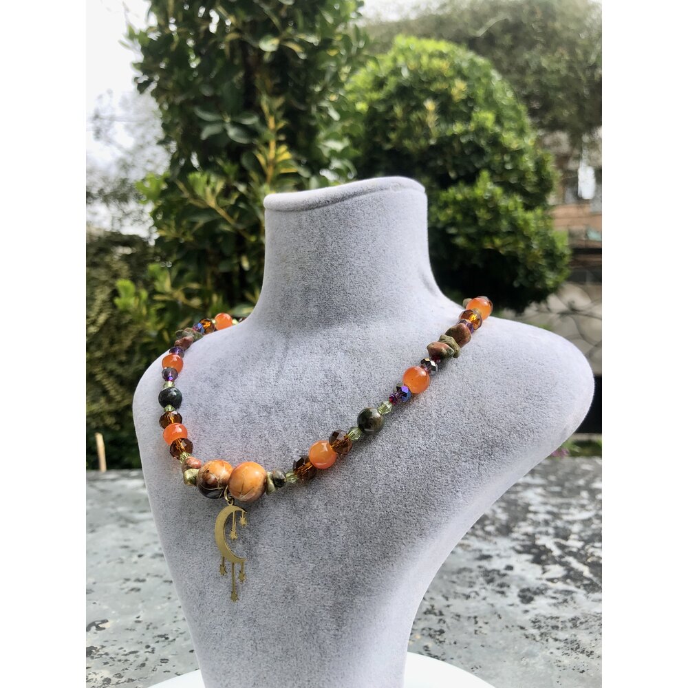 Sahra Choker 