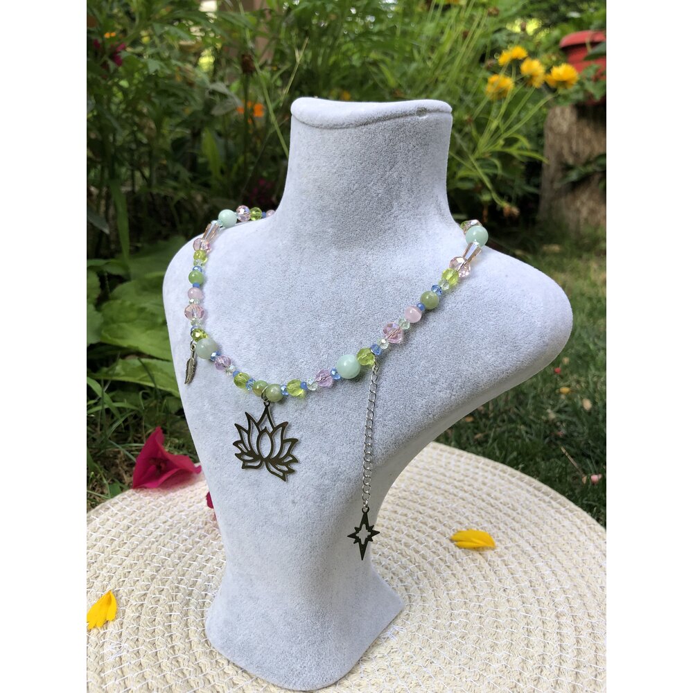 Lotus Soft Choker