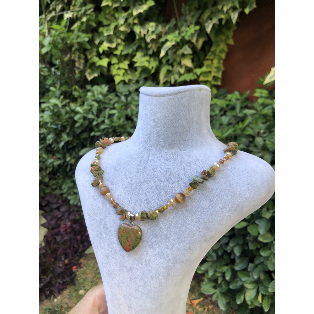 Coraline Green Choker