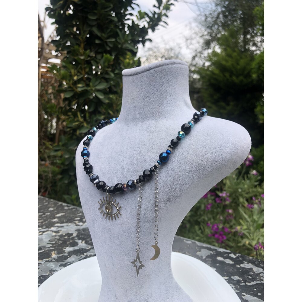 Future Teller choker