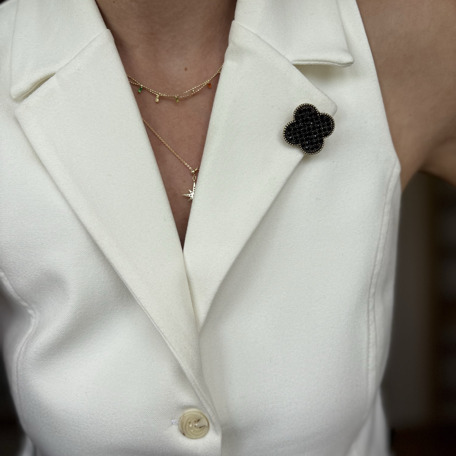 Taşlı yonca model ithal broş