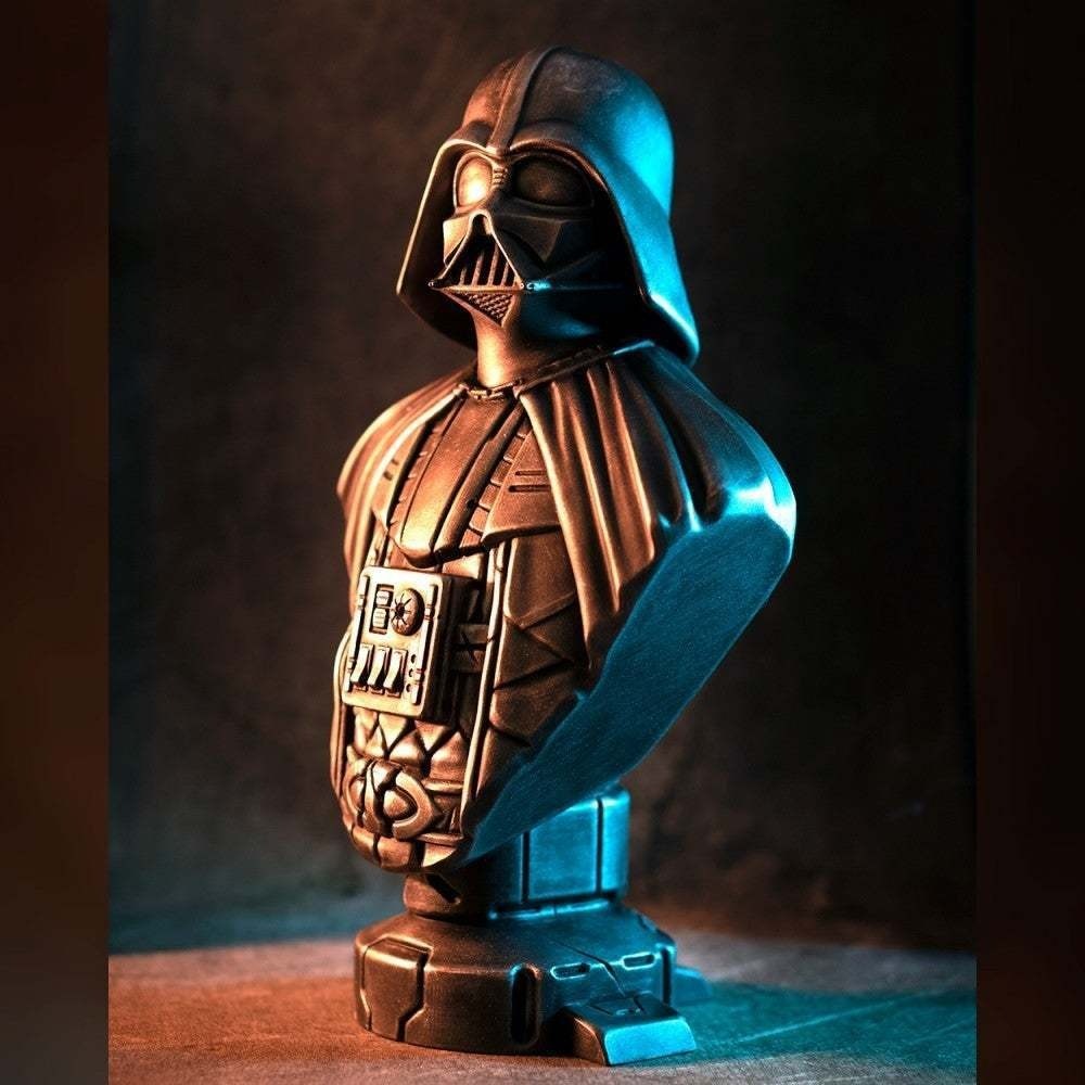 Siyah Darth Vader Büstü - Gücün Karanlık Tarafını Evinize Getirin