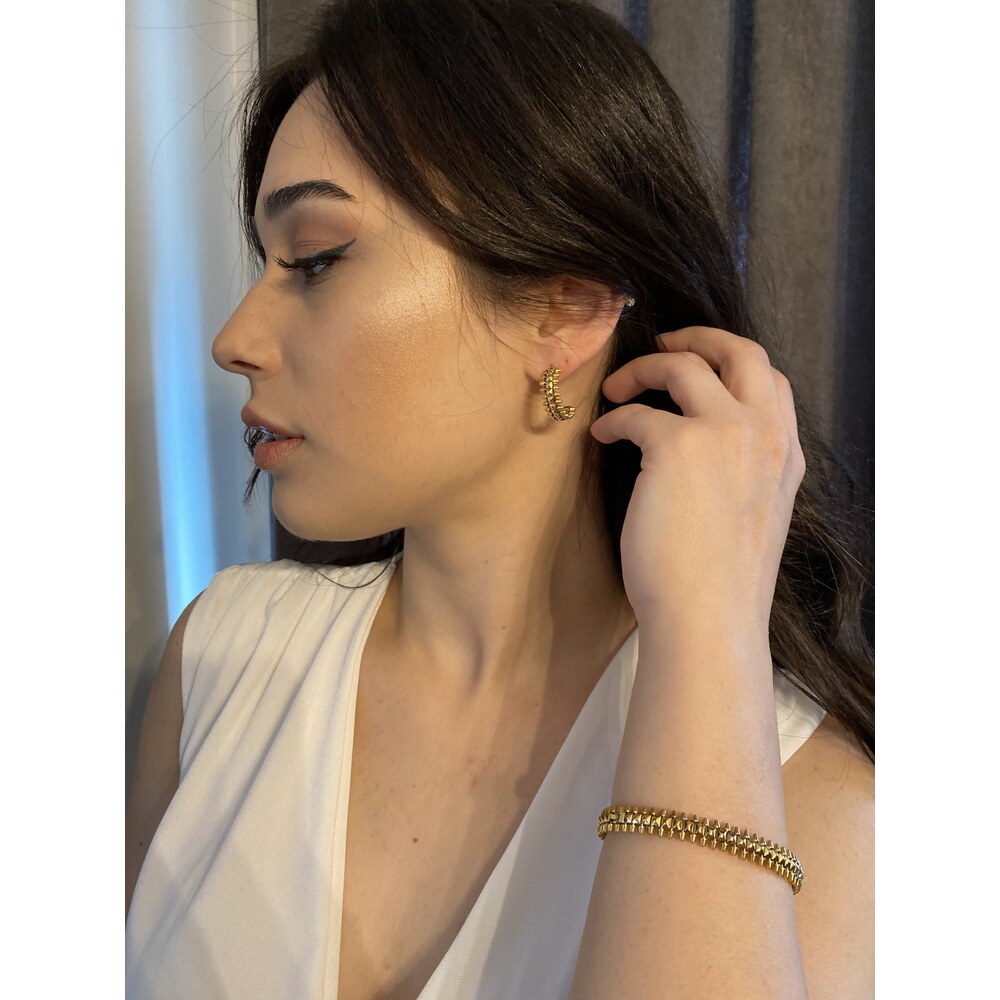 Marka Model Küpe