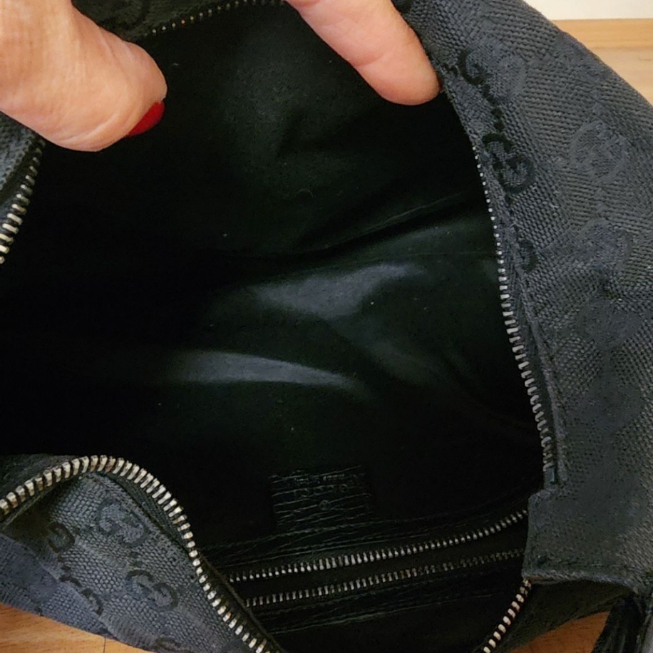 GUCCİ GG Monogram Hobo Bag