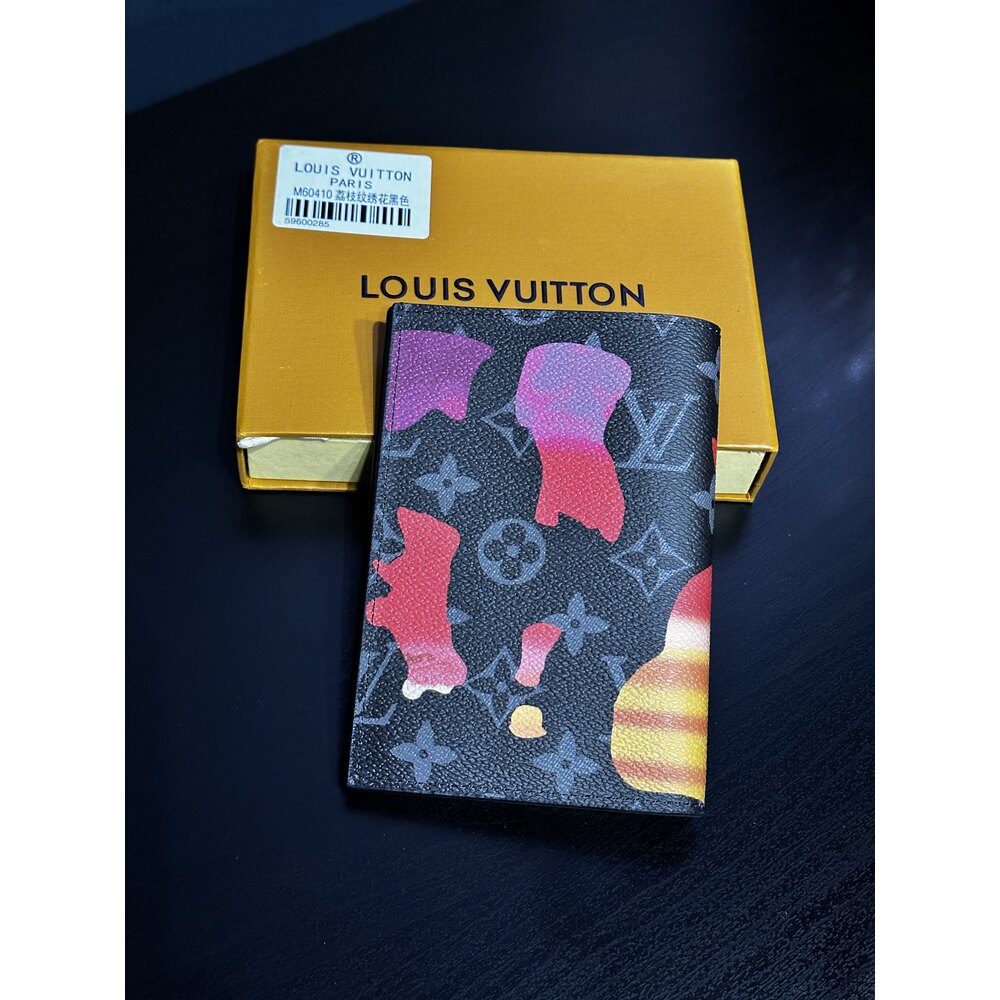 Louis Vuitton cüzdan | Hemen teslim, ithal ürünler