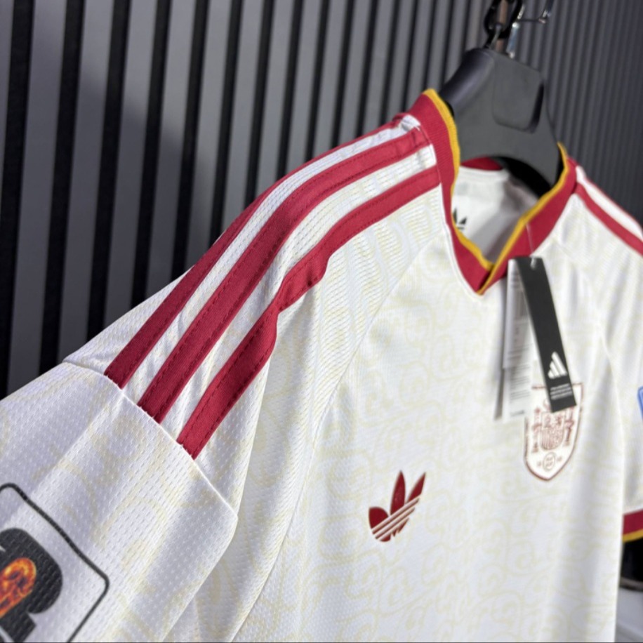 Spain Retro White Premium Jersey