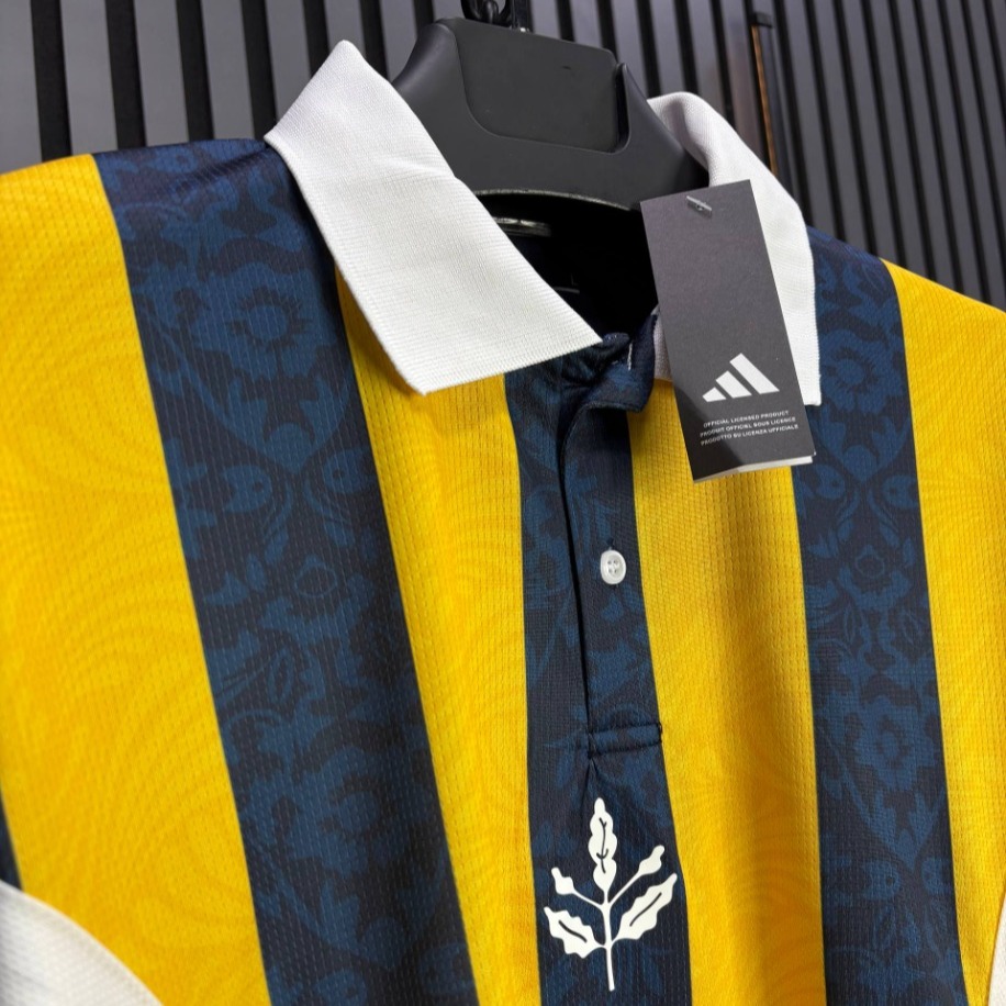 LACİVERT & SARI PREMIUM FORMA – TARZINI GÖSTER