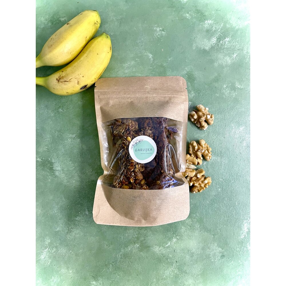 Chia Tohumlu Yer Fıstıklı ve Muzlu Granola Bar