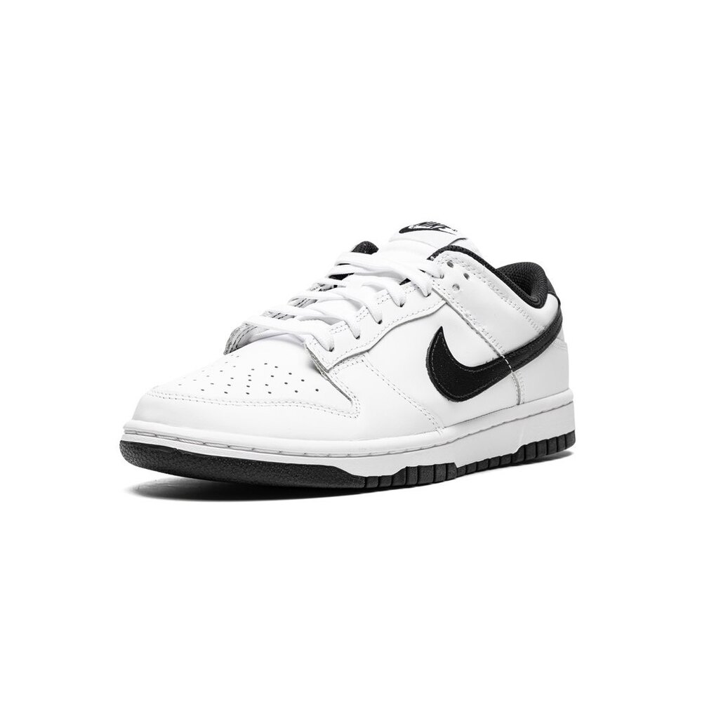 Nike Dunk Low (2022) White/Black 