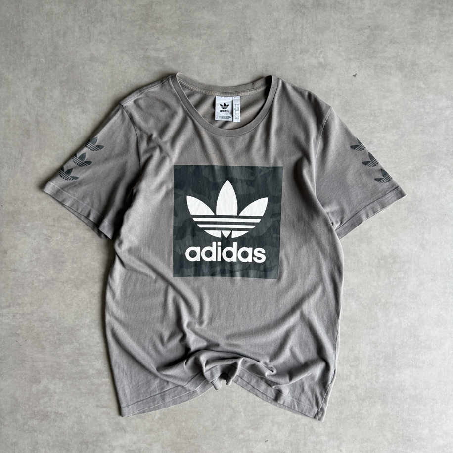 (L) Orijinal Adidas Tshirt
