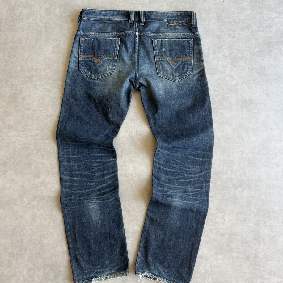 (W32) Vintage Diesel Jean