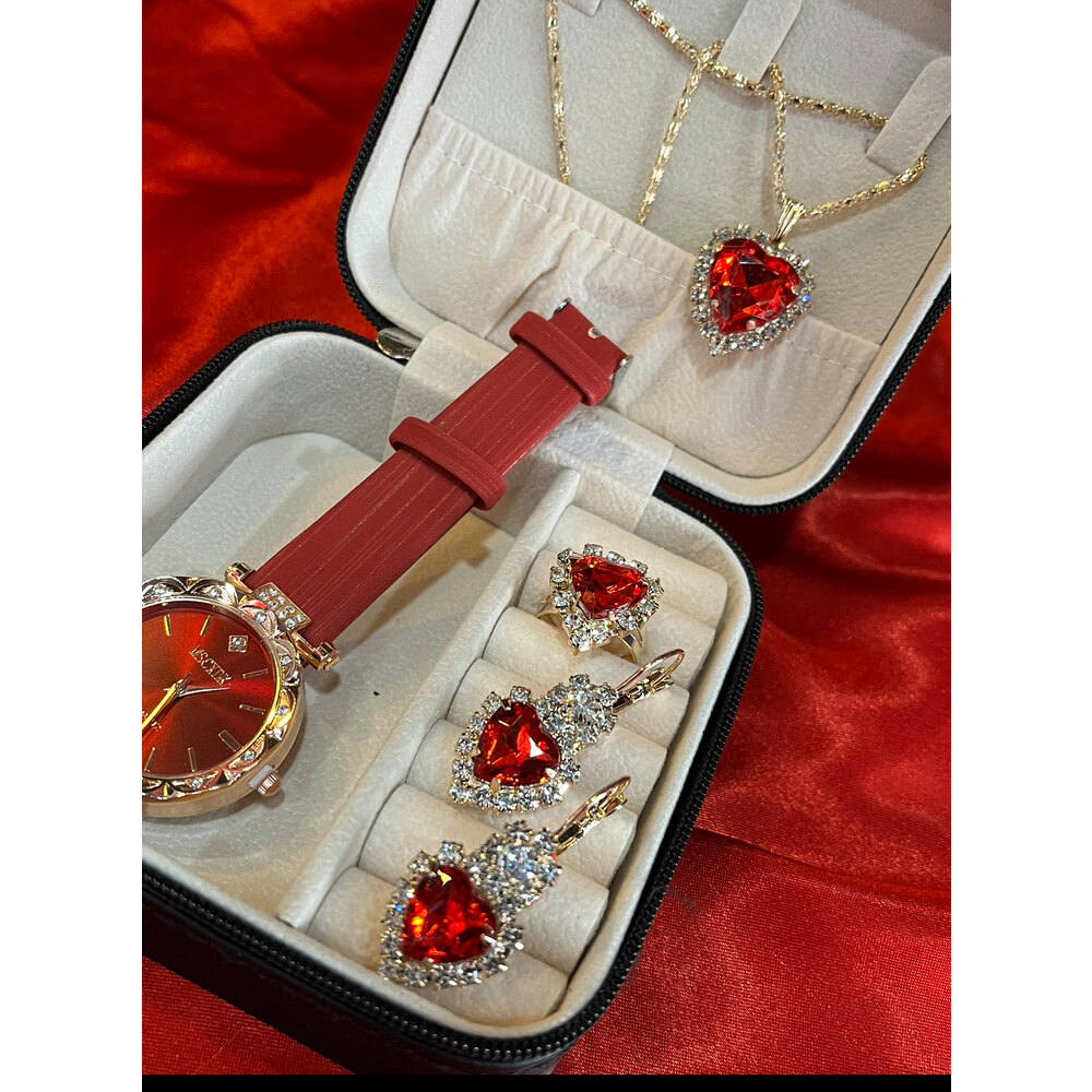 Kırmızı Aksesuar Set (Ahşap Kutu ile gönderilecek)