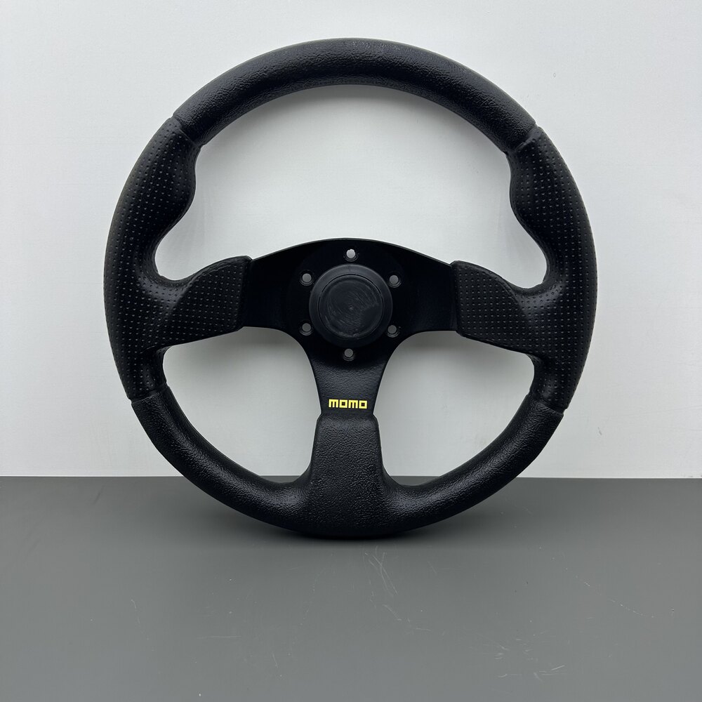 32 CM Momo Direksiyon | İz Garage Otomotiv İmalat&İthalattan Satış