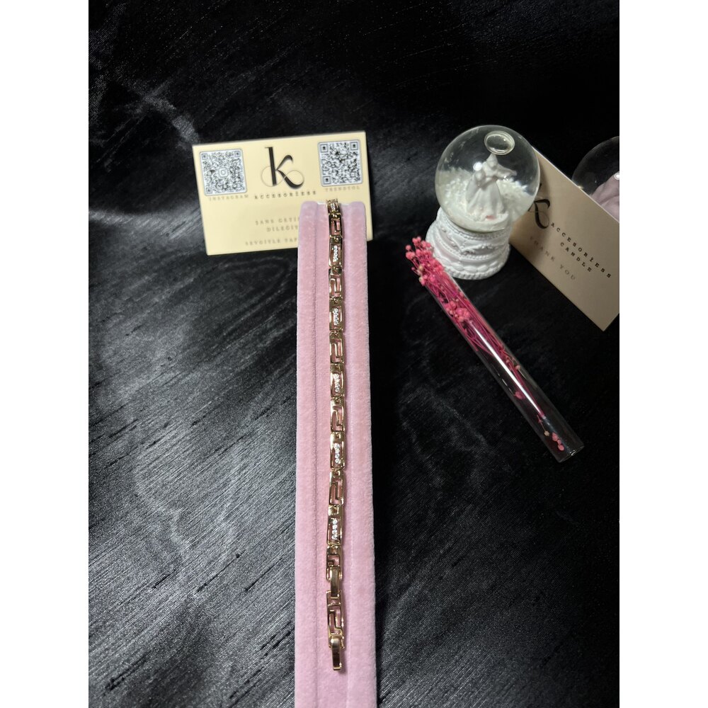 Kuyumcu Model Zirkon Taşlı İnce Bileklik 
