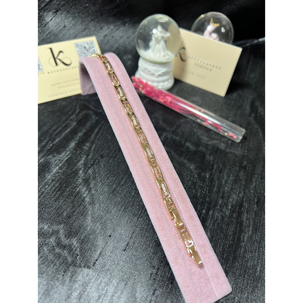 Kuyumcu Model Zirkon Taşlı İnce Bileklik 