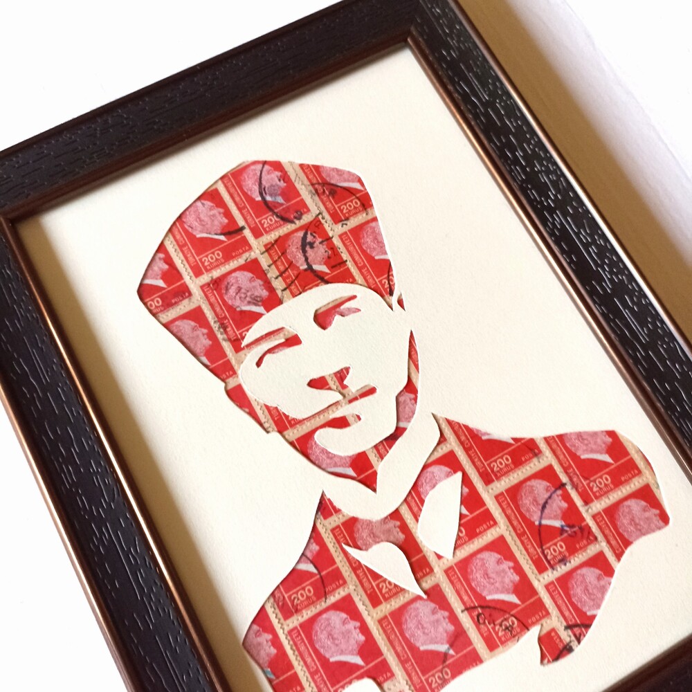 Kalpaklı Ata - Kırmızı