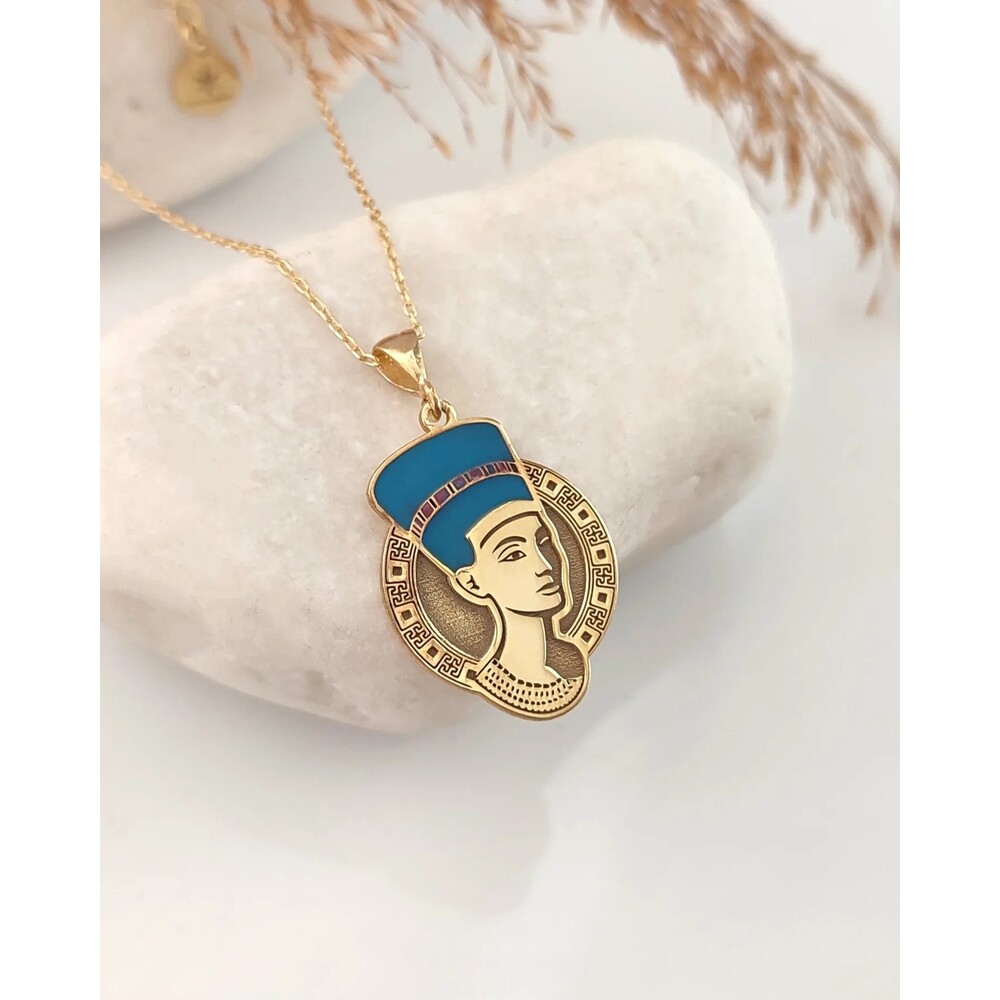 Nefertiti