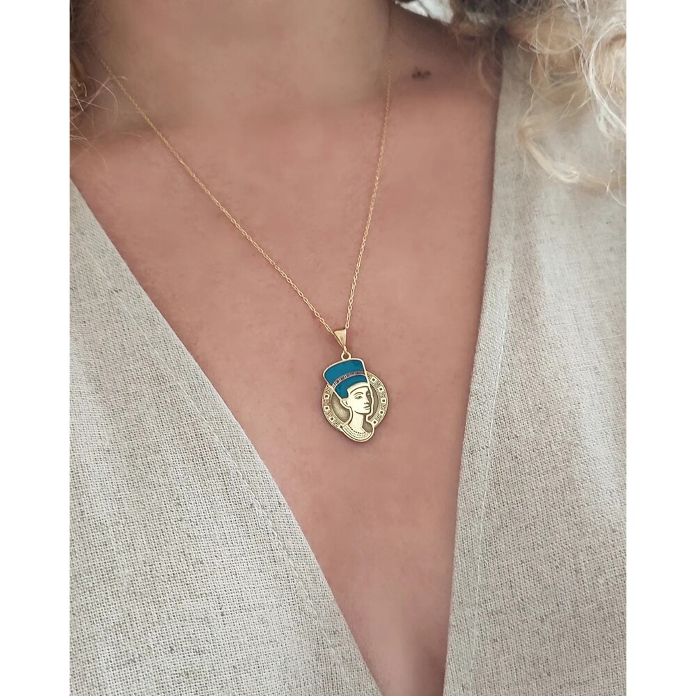 Nefertiti
