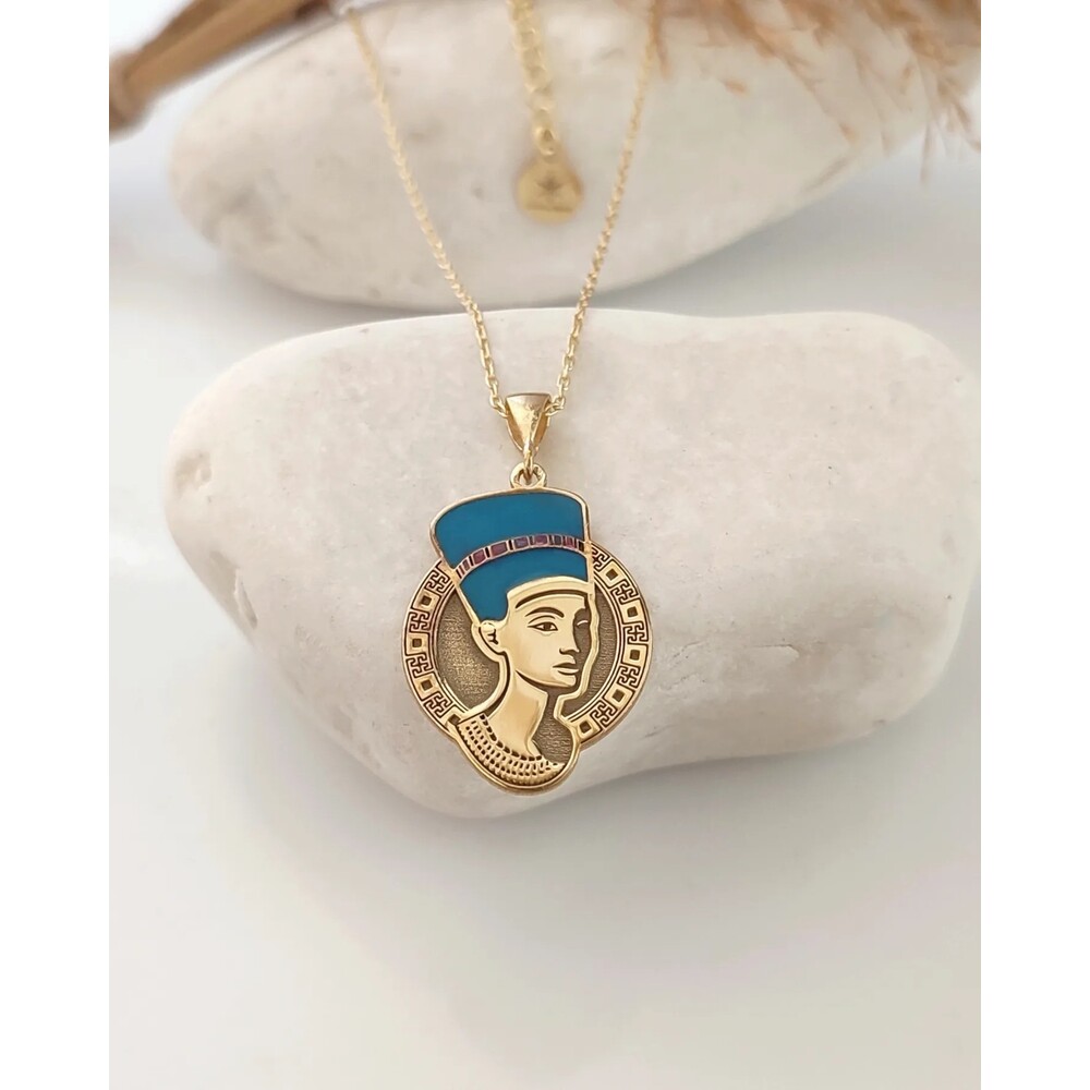 Nefertiti