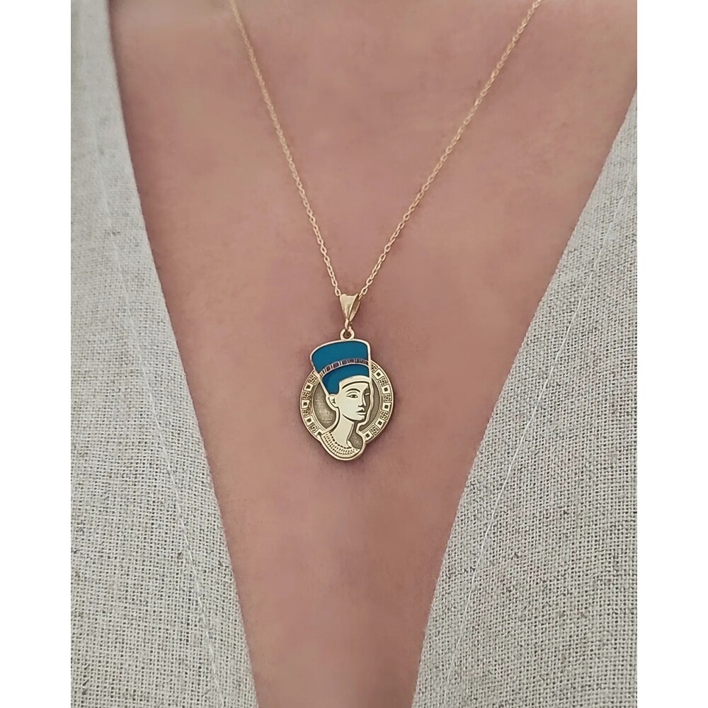 Nefertiti