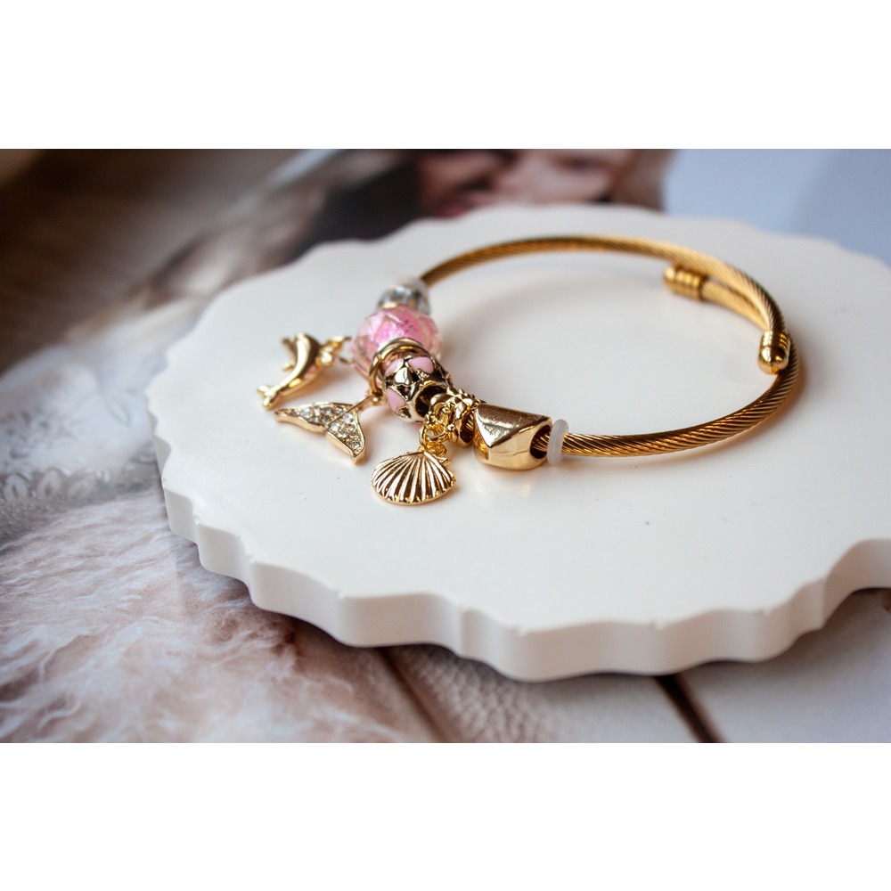 Pandora Model Pembe Yunus Charm Çelik Bileklik