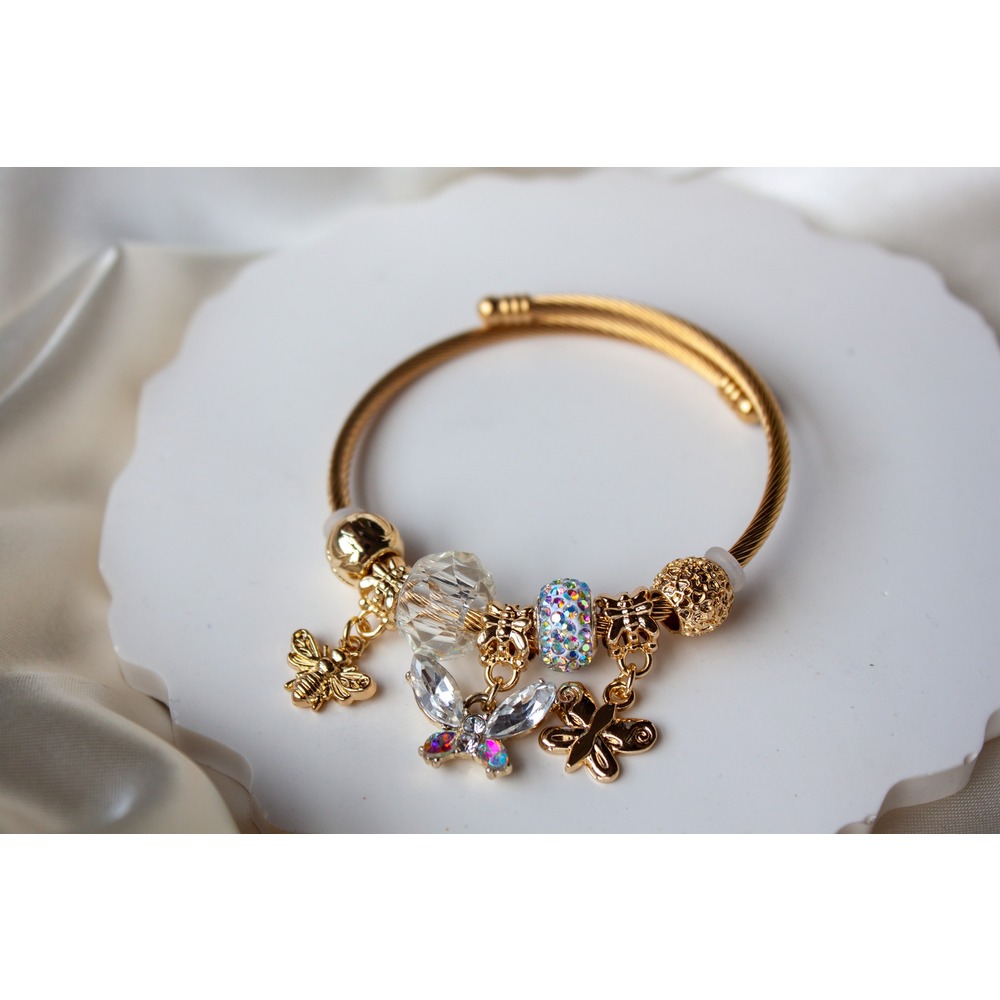 Pandora Model Beyaz Kelebek Charm Çelik Bileklik