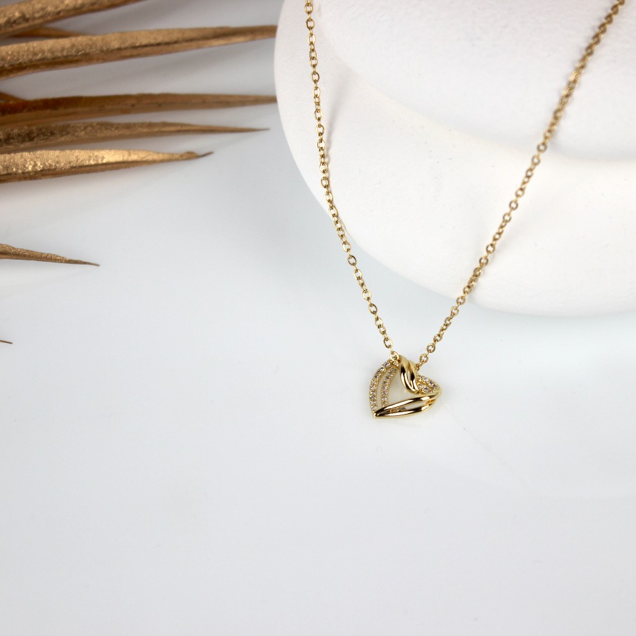 Hearth  St Necklace