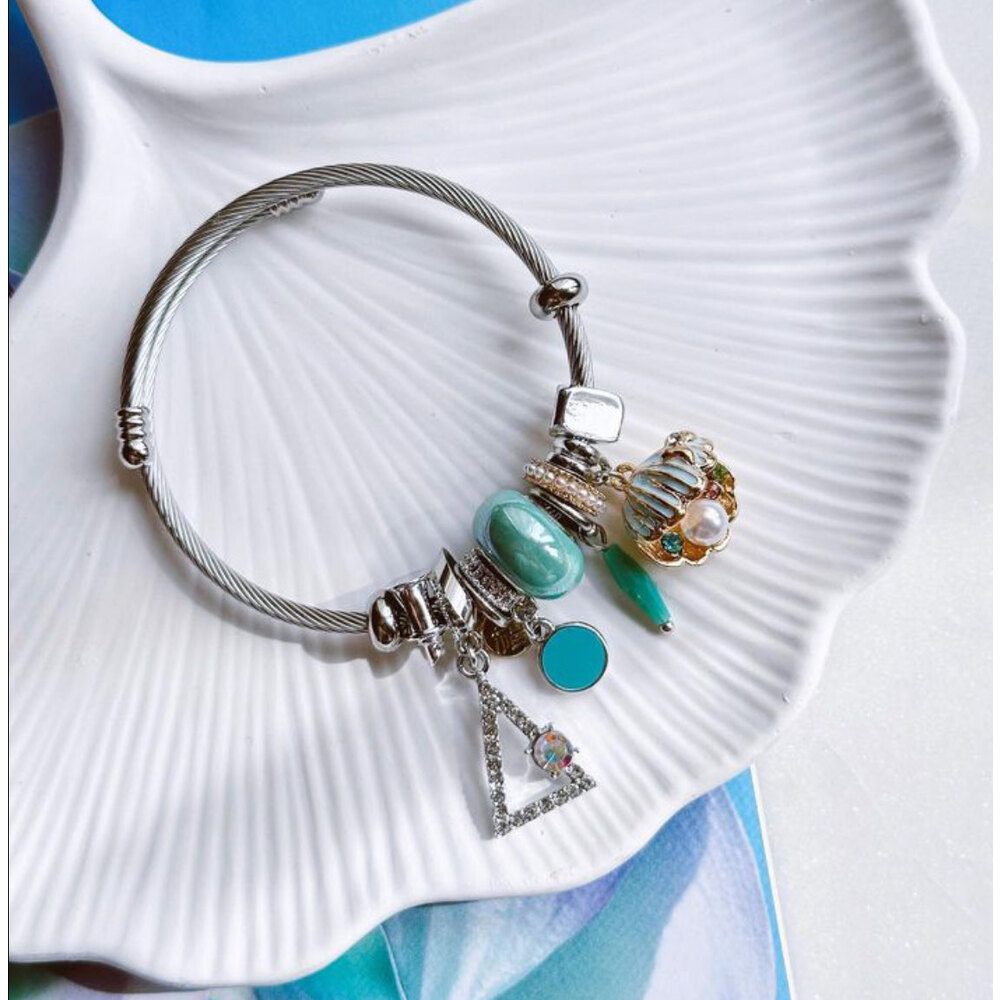 Pandora Model Mavi Midye Charm Çelik Bileklik 