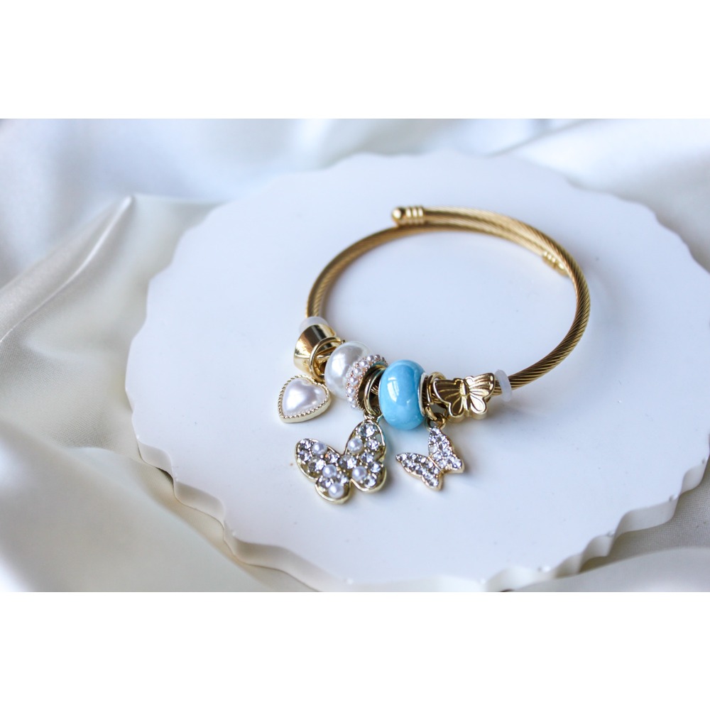Pandora Model Mavi Kelebek Charm Çelik Bileklik