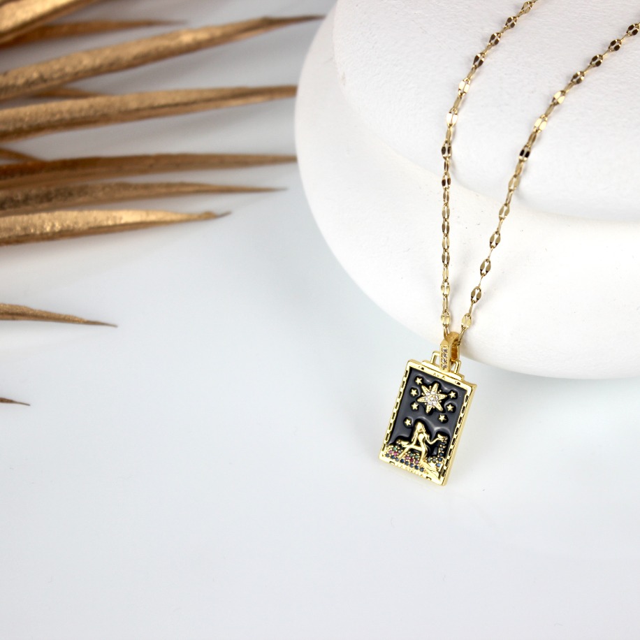 Mermaid St Necklace