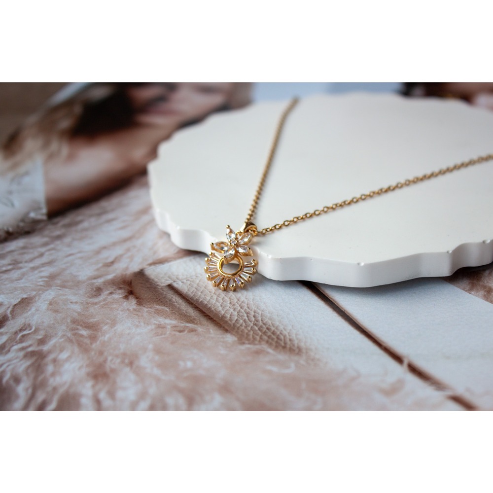 Flower Of Sun Steel Necklace