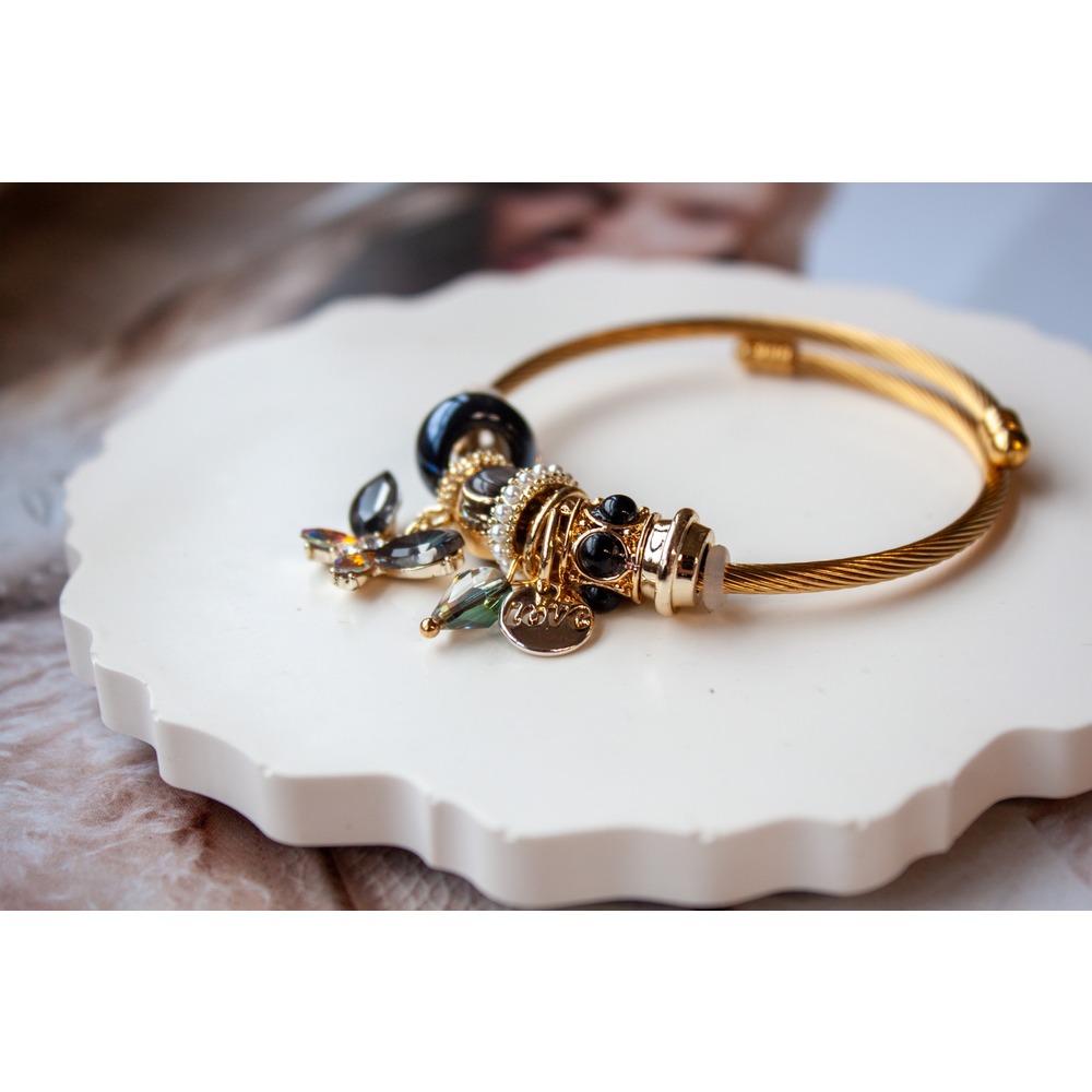 Pandora Model Siyah Kelebek Charm Çelik Bileklik