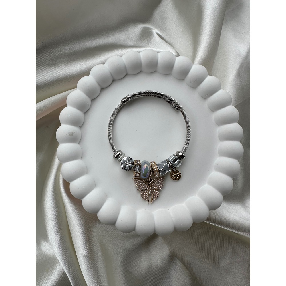 Pandora Model İnci Kelebek Charm Çelik Bileklik