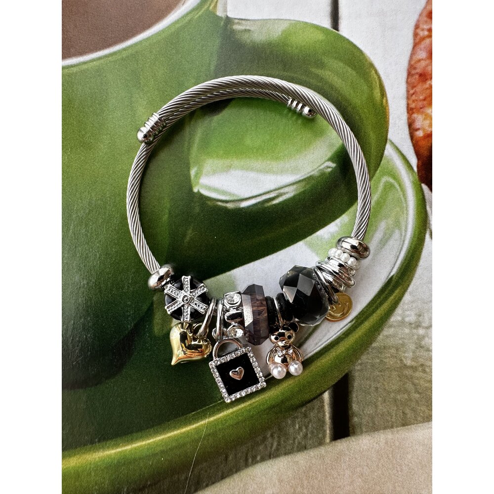 Pandora Model Ayıcık Charm Çelik Bileklik