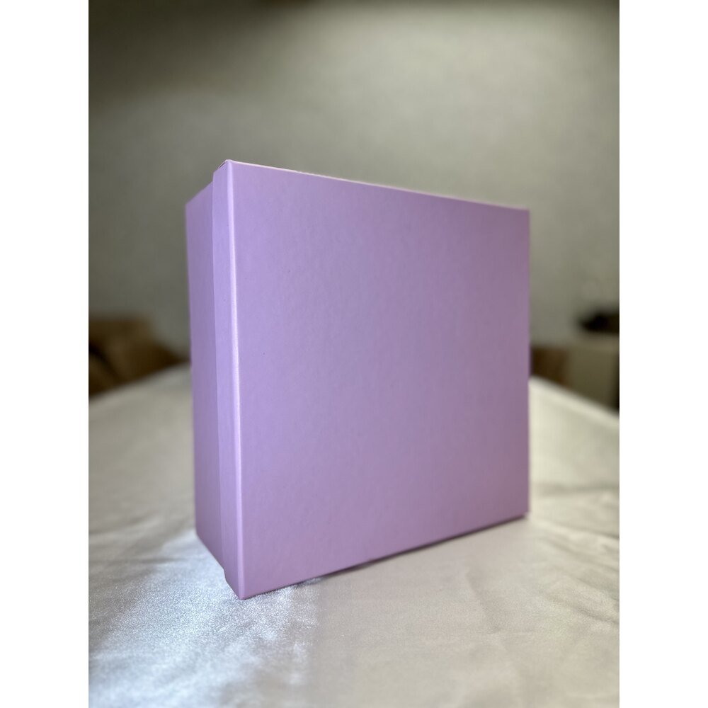 Şeker pembe kutu