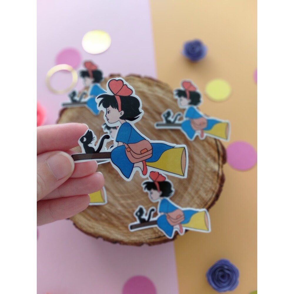 Süpürgeli Kiki Sticker