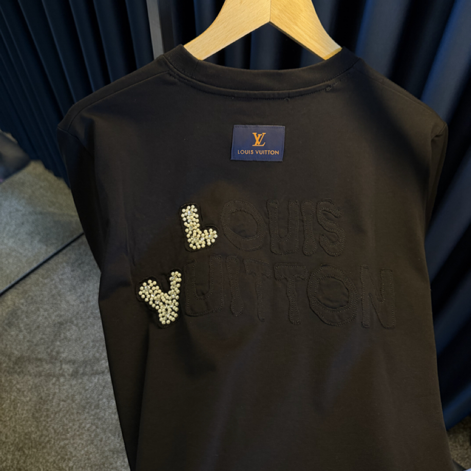 Louis Vuitton T-Shirt