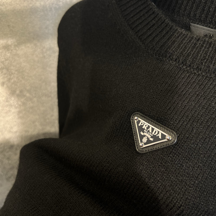 Prada Triko Kazak