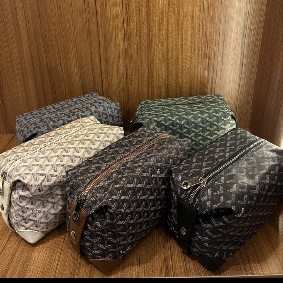 Goyard Pouch